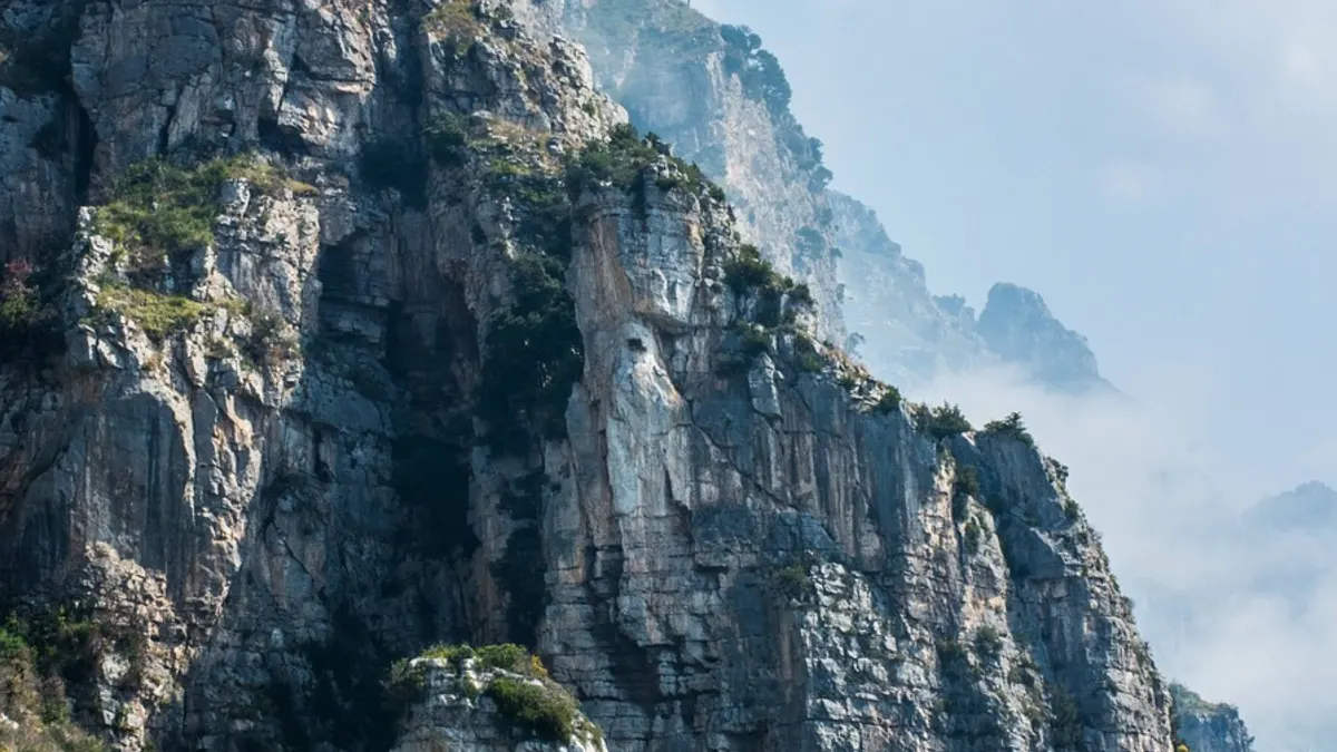 Transfer privado ao longo da estrada panorâmica da Costa Amalfitana